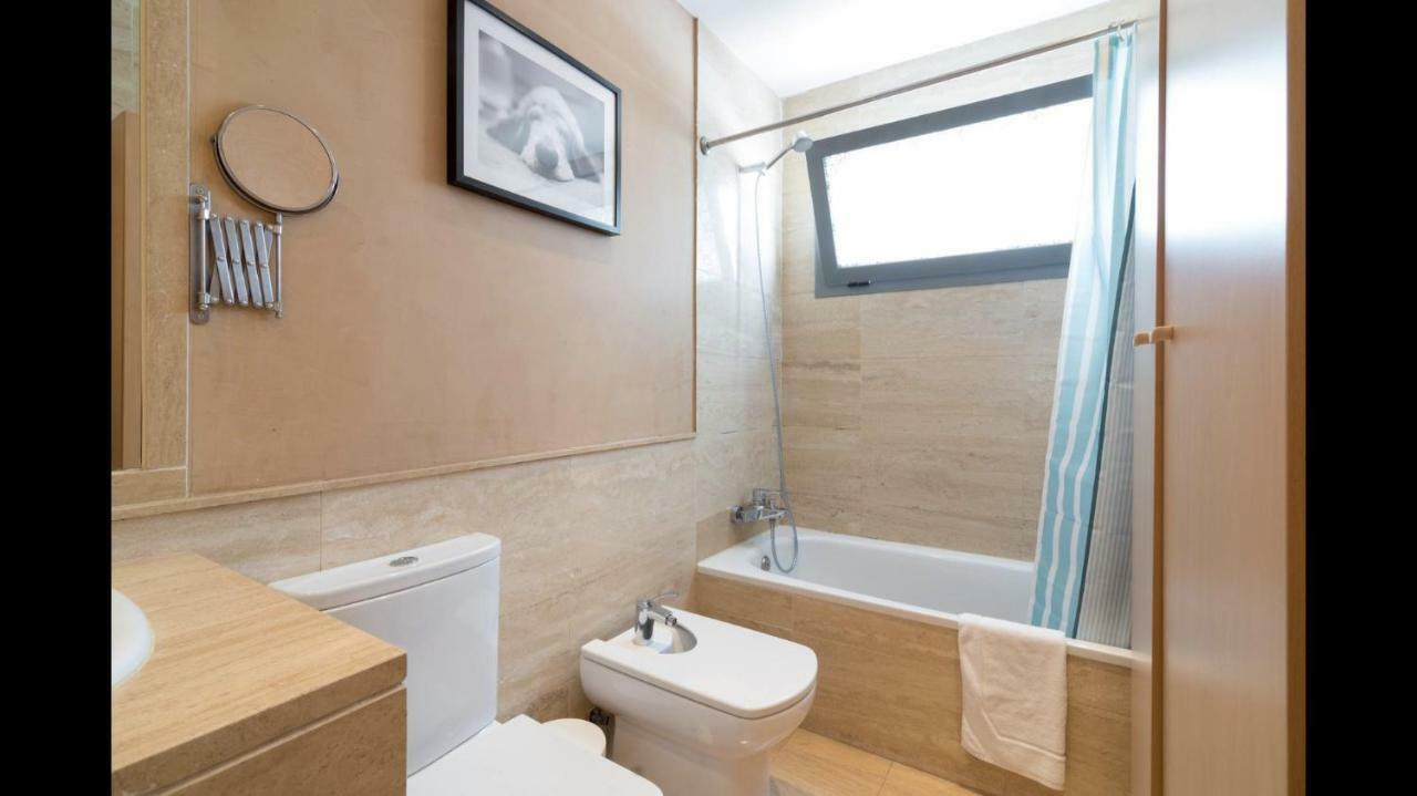 Apartamento Playa Y Piscina 1-2 Personas Малага Экстерьер фото